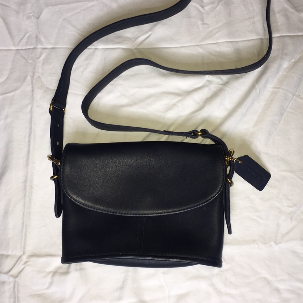 Vintage Coach flapover crossbody